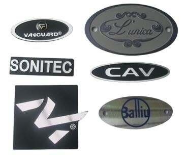 電腦機(jī)箱銘牌和多媒體音箱金屬標(biāo)牌及周邊數(shù)碼產(chǎn)品標(biāo)牌制作